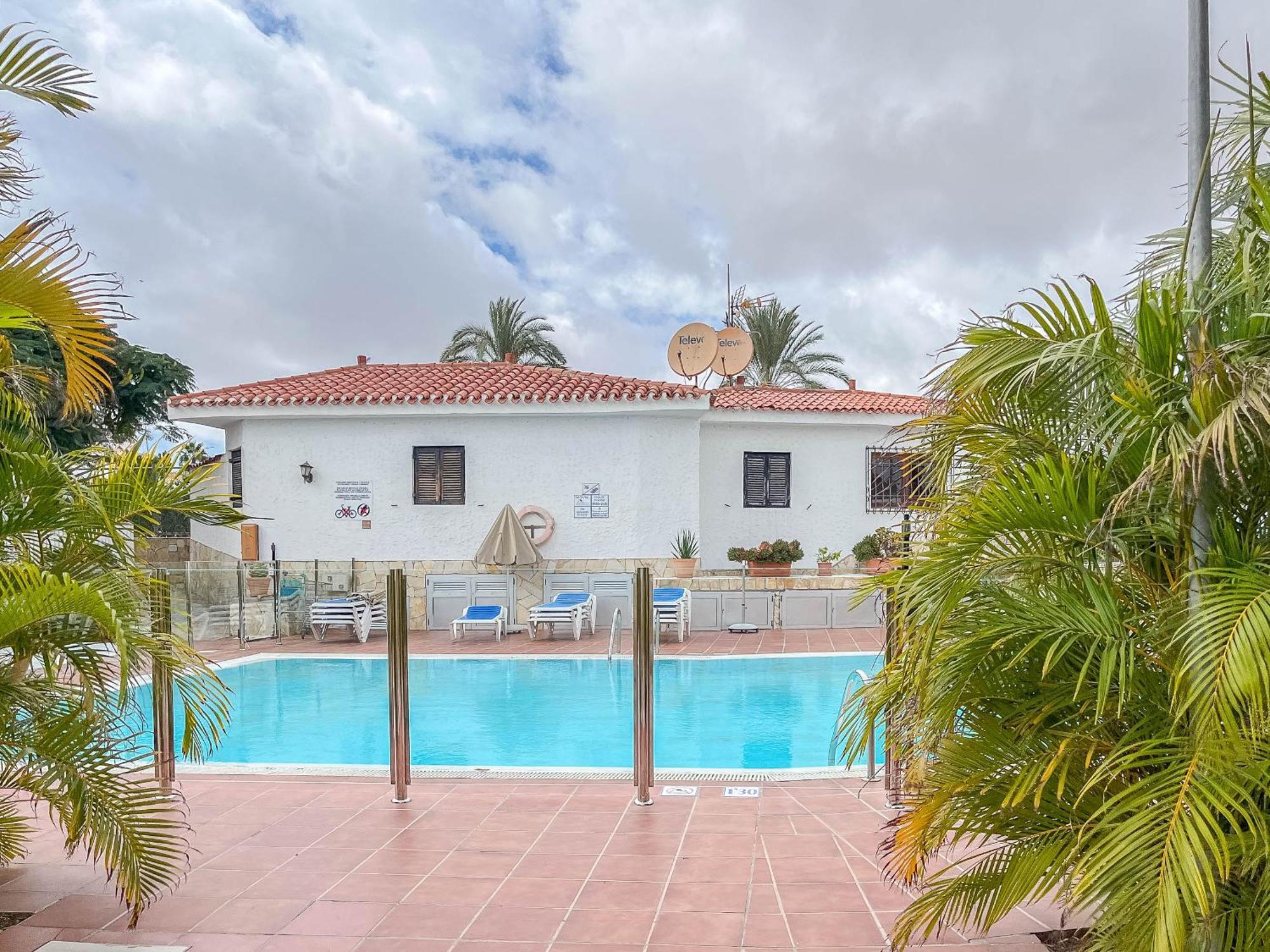 Private Chill-Out Terrace Bungalow - Pool Apartment San Bartolome de Tirajana  Exterior photo